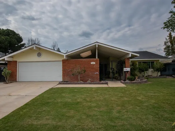 6300 Cochran Dr, Bakersfield, CA 93309