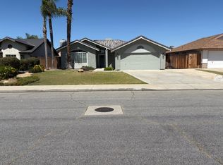 9912 Vanessa Ave, Bakersfield, CA