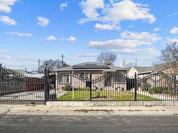 3rd image of 3607 Ivy St