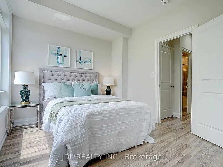 370 Red Maple Rd #D-119 — Photo 29