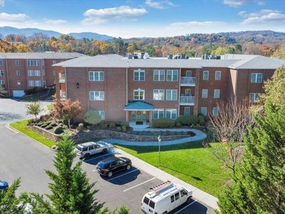 3040 McVitty Forest Dr APT 211, Roanoke, VA, 24018