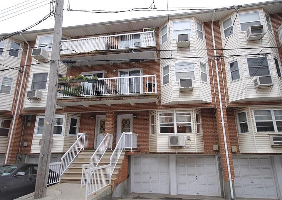 1st image of 11 Cove Ln APT 2B