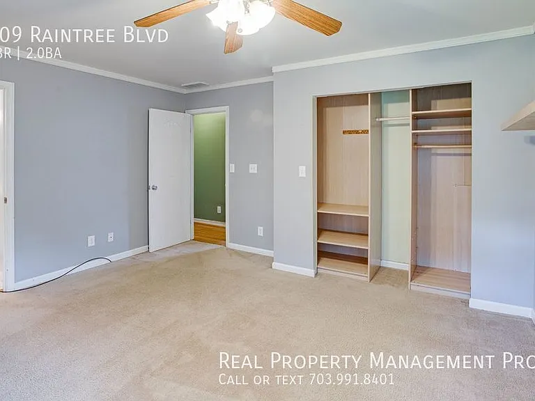 209 Raintree Blvd — Photo 31
