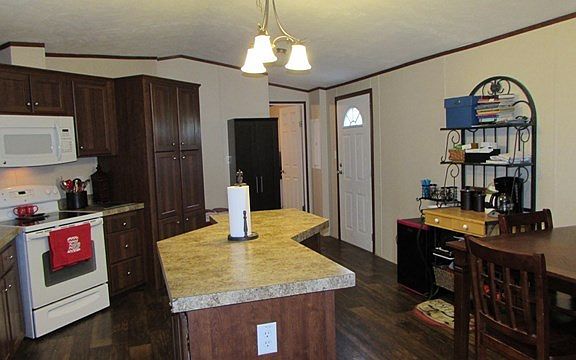 2nd image of 2122 Fm 353