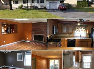 15 Lerner St, Warwick, RI 02888