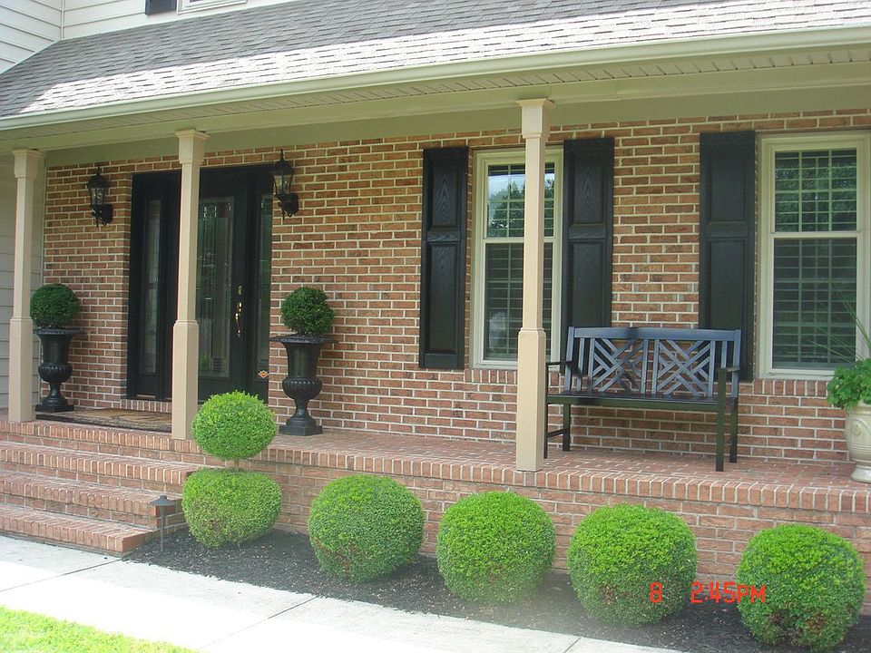 1st image of 27242 Loch Lomond Ct