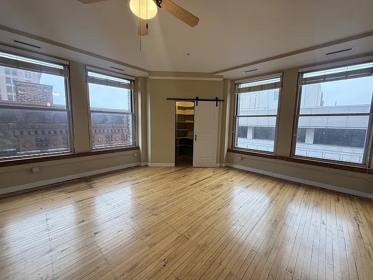 Pioneer Endicott — Photo 188