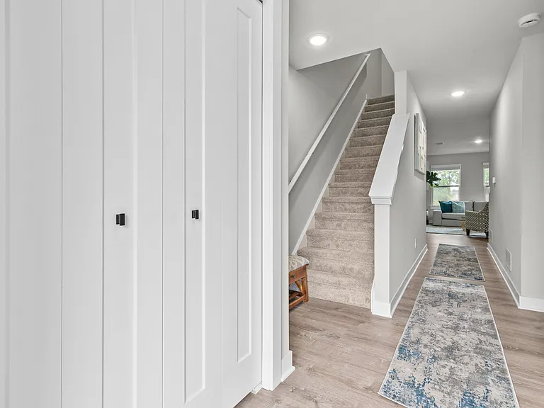 Ivy Townhomes — Photo 9