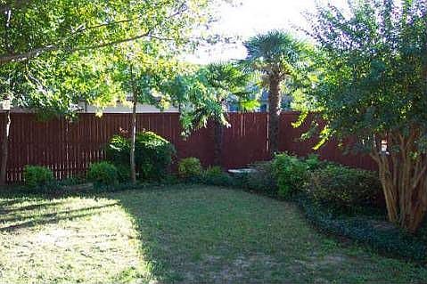 4th image of 5832 Willow Wood Ln