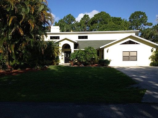 1st image of 2450 SW Maplewood Dr