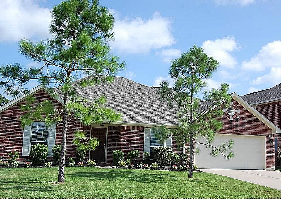 1st image of 1016 Hyland Ln