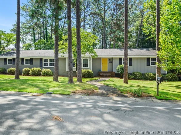 2615 Elmhurst Dr, Fayetteville, NC 28304