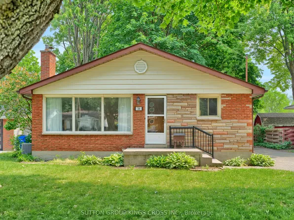 34 Hillcrest Ave, Chatham Kent, ON N7M 4E7