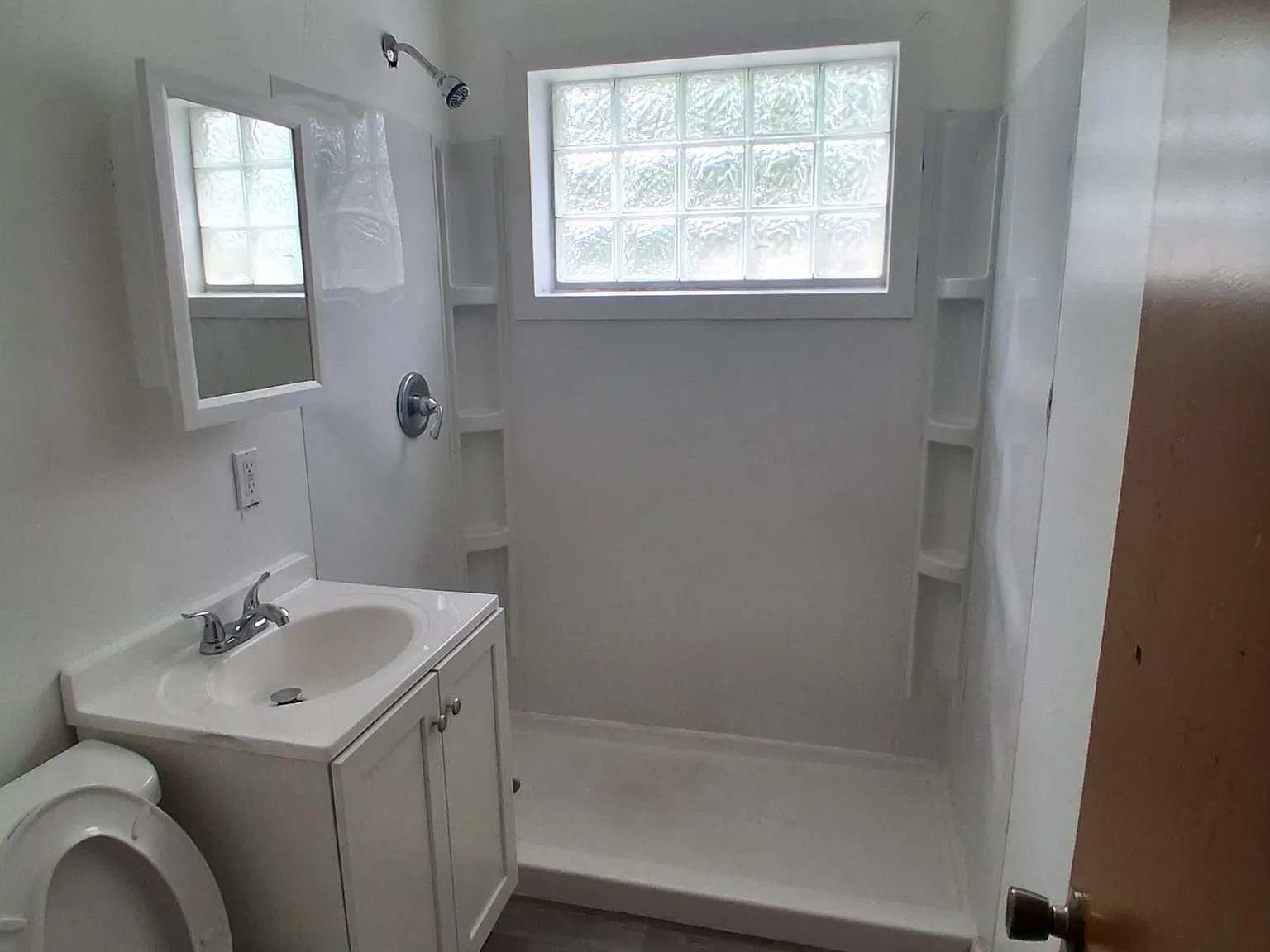 3042 North Palmer Street - 3 — Photo 3