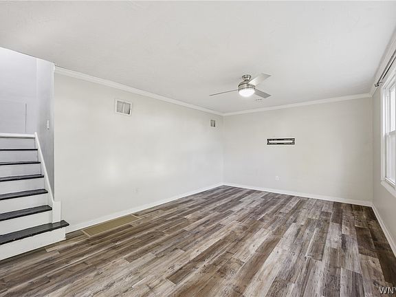 4th image of 373 Niagara Falls Blvd