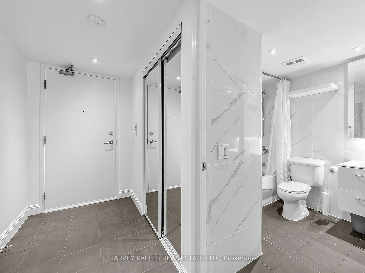 2 bed, $2,400 — Photo 3
