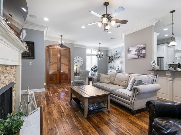 24929 Plantation Lake Ave, Denham Springs, LA 70726