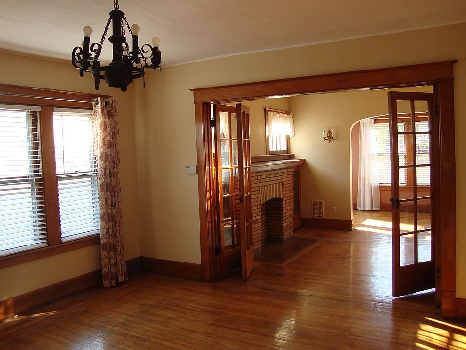 2nd image of 749 McKinley Pkwy