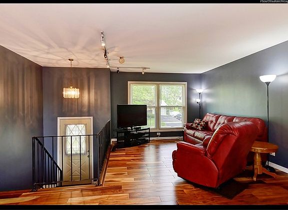 5th image of 715 Westwind Dr
