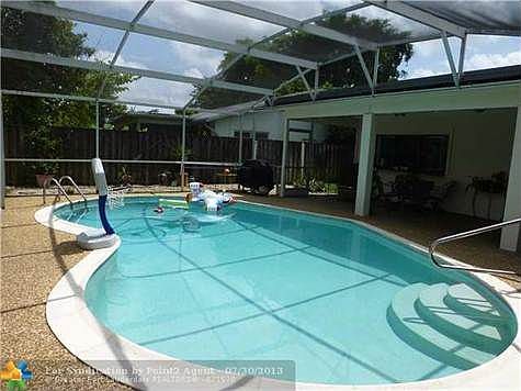 3rd image of 5120 SW 87th Ave