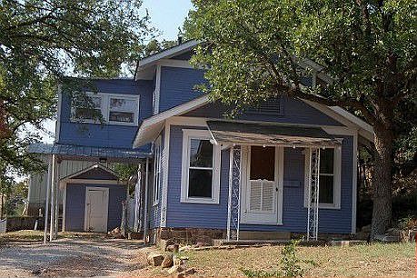 1st image of 615 NW 7th St