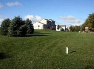 2780 Brooks Ridge Dr, Sun Prairie, WI 53590