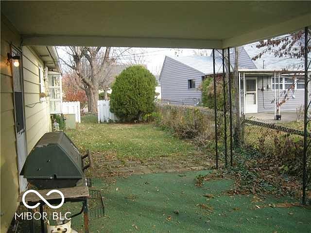 2nd image of 4071 Sawyer St