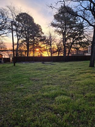 Laura St, Denton, TX 76208