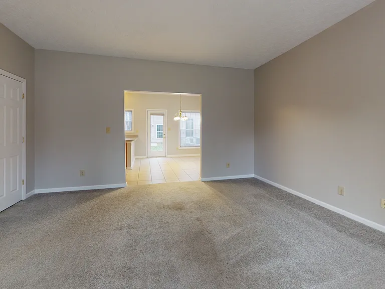 468 Newbury Way — Photo 13