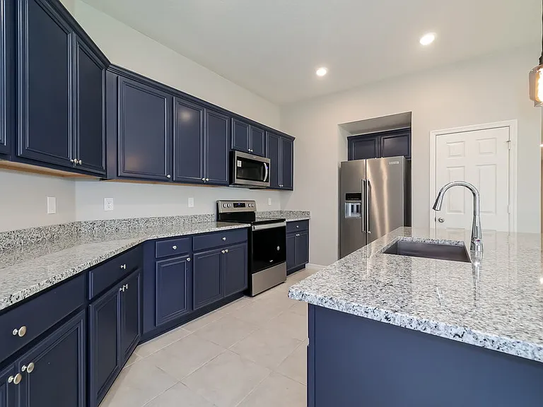 5016 Golden River Ln — Photo 5