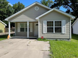 1628 Dr Martin Luther King Jr Rd, Crawfordville, FL 32327