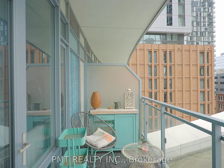 21 Widmer St #803 — Photo 13