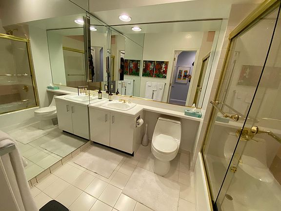 2nd Bathroom