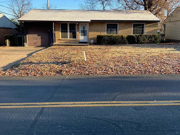 5012 E Frank Phillips Blvd — Photo 1