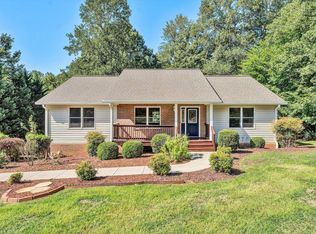 60 Briarwood Ct, Hardy, VA 24101