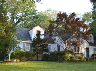 929 Cherry Ln, Southampton, PA 18966