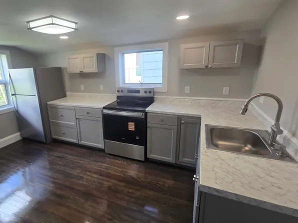 79 Broad St, Beaver Meadows, PA 18216