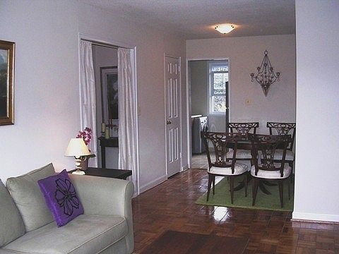 1st image of 4350 N Pershing Dr APT 4