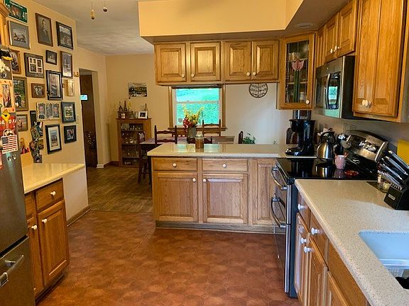 2nd image of 1333 Township Road 685
