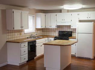 8215 NE 136th Ave, Vancouver, WA 98682