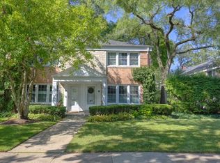 404 Greenleaf Ave, Wilmette, IL 60091
