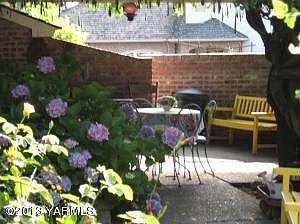 4th image of 2103 W Yakima Ave