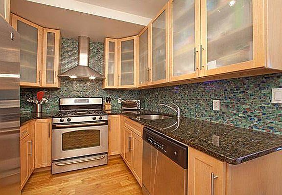 4th image of 610 Union Ave #1D