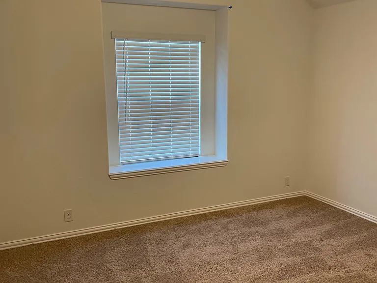 1004 Timber Ridge Dr — Photo 20