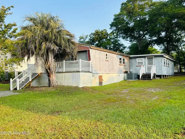537 Magnolia Drive, Sunset Beach, NC 28468