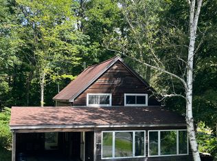 569 River Rd, Newcastle, ME 04553