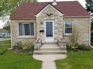4175 S 5th St, Milwaukee, WI 53207