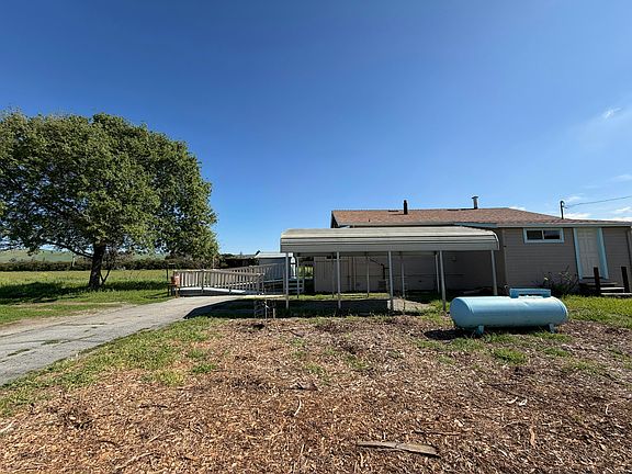 2nd image of 190 Comstock Rd