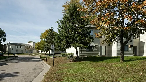 Victoria Townhomes Photo 1