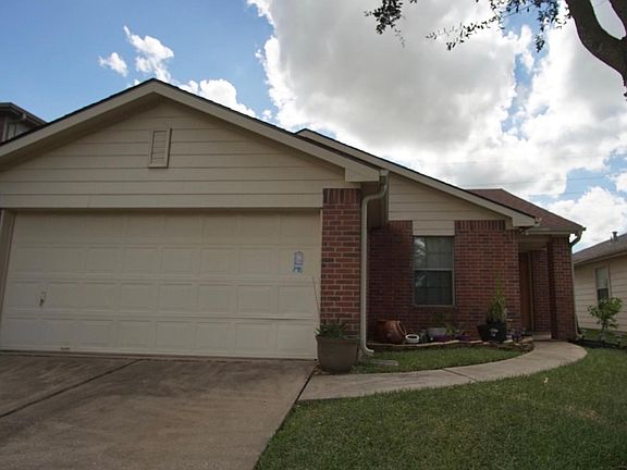 2nd image of 3719 Morning Cove Ln
